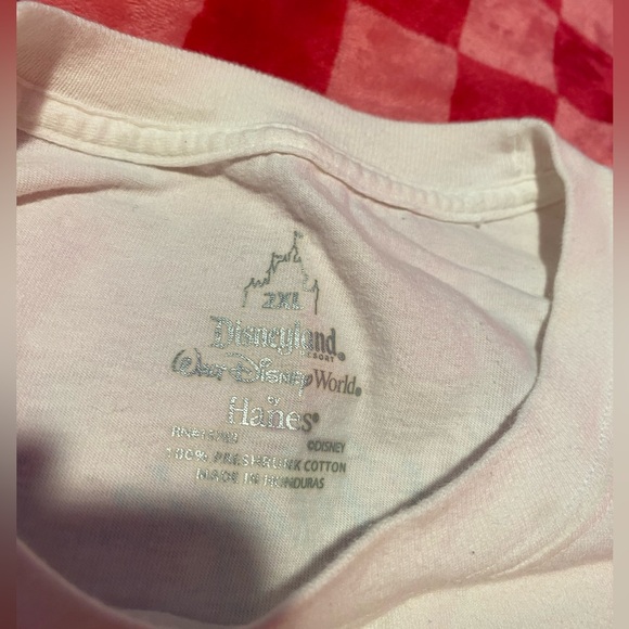 White short sleeve, Disney tee shirt 60 years of magic - Picture 2 of 7